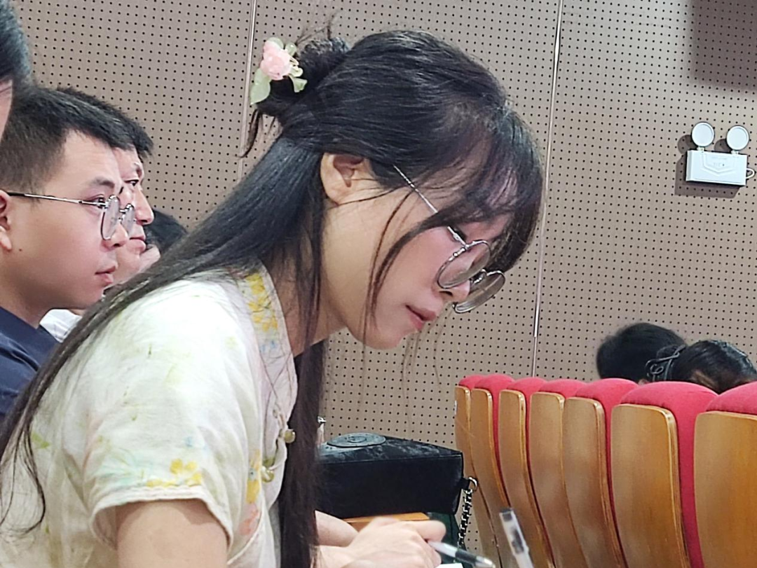 凝新聚力，共繪新篇——遂寧一中高三教師赴成都石室中學(xué)交流學(xué)習(xí)